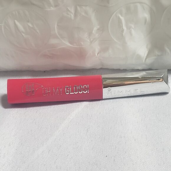 Rimmel Oh My Gloss! Oil Tint
#500 POP POPPY
0.21 Fluid Ounce
NEW-NEVER USED - Picture 1 of 2